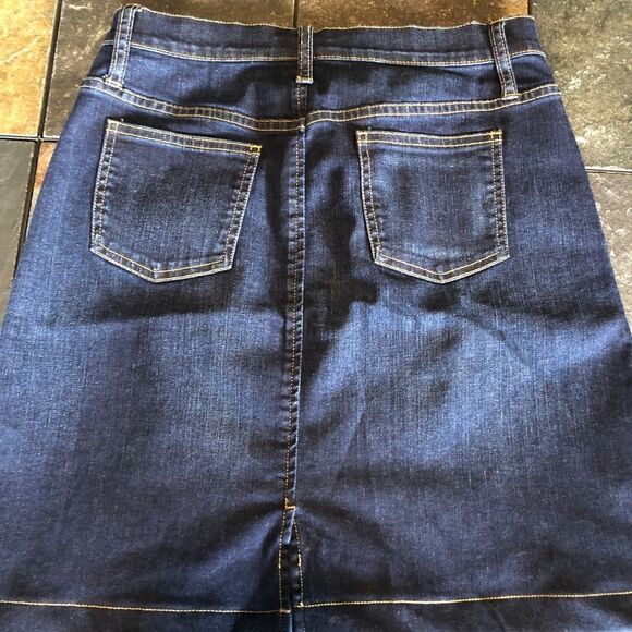 Orvis women’s size 4 denim skirt - Picture 2 of 6